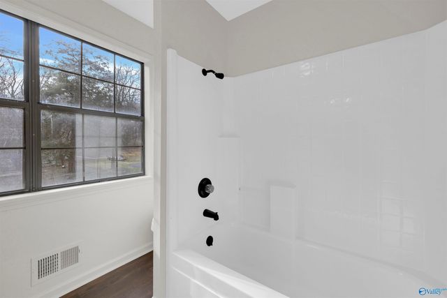 1508 Skyline Avenue E, Fort Payne, AL 35967