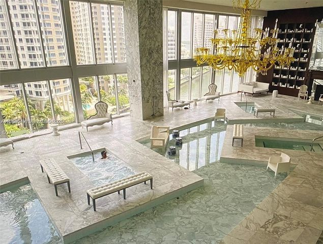 475 Brickell Ave 3508, Miami, FL 33131
