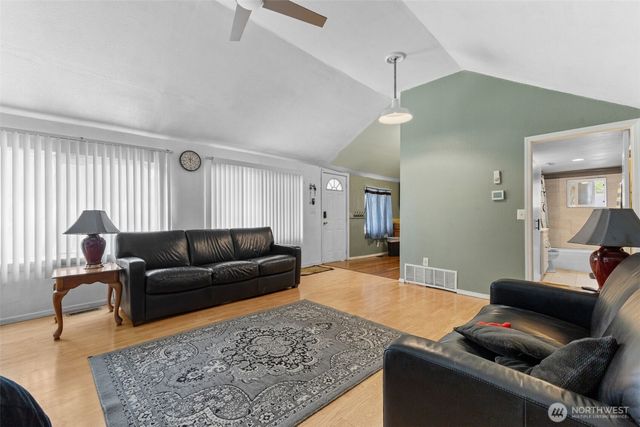 3009 D Street SE, Auburn, WA 98002