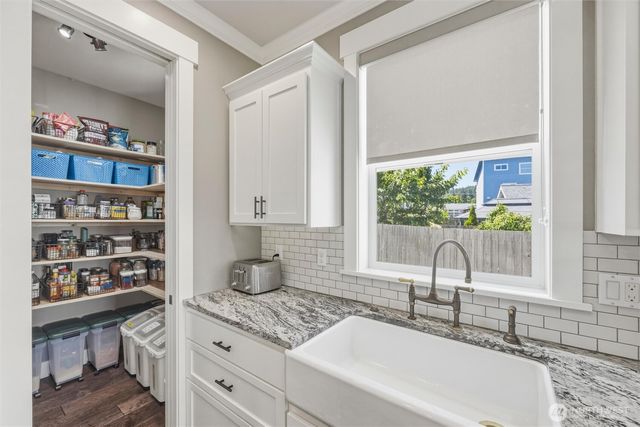 2019 29th Place, Anacortes, WA 98221