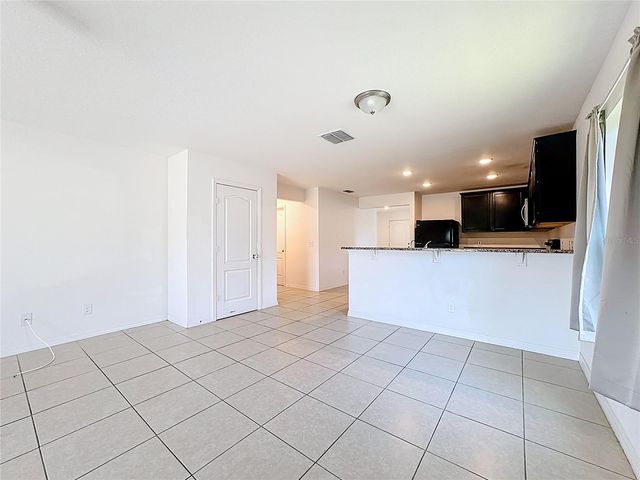 1899 AMBER SWEET CIRCLE, Dundee, FL 33838