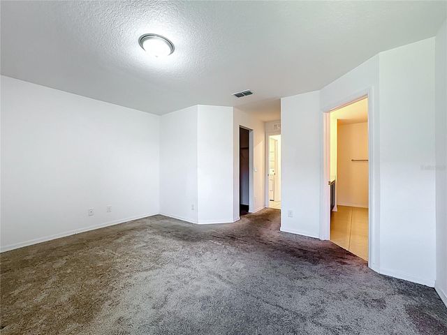 1899 AMBER SWEET CIRCLE, Dundee, FL 33838