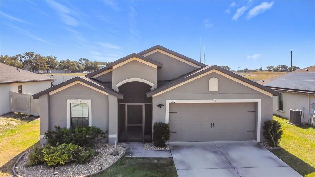 1899 AMBER SWEET CIRCLE, Dundee, FL 33838