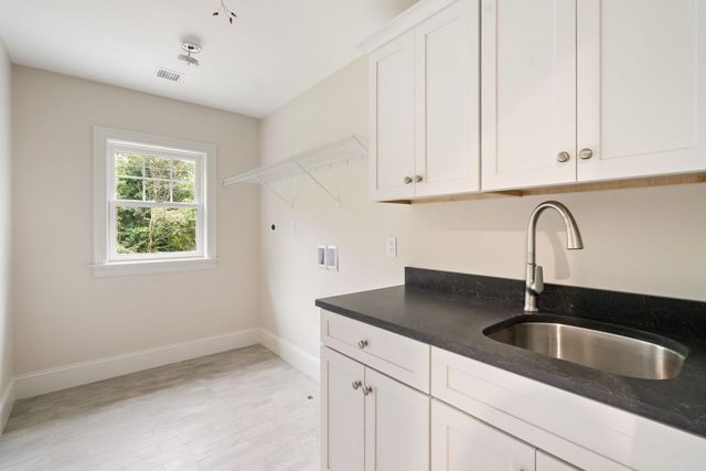20 Lacoss Road, Duxbury, MA 02332