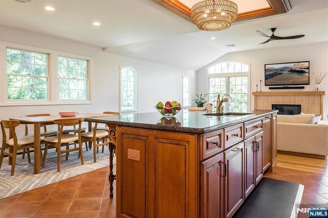 169 Hillman Avenue, Glen Rock, NJ 07452