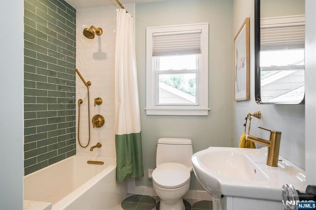 169 Hillman Avenue, Glen Rock, NJ 07452