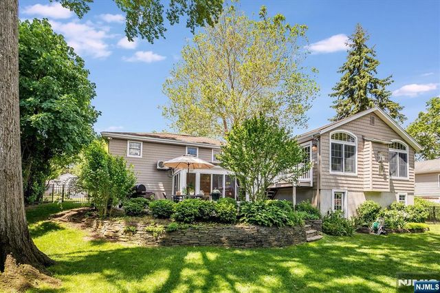 169 Hillman Avenue, Glen Rock, NJ 07452