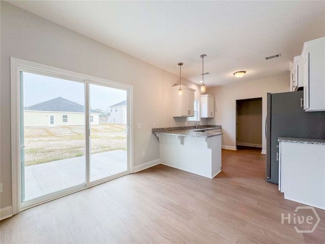 45 Hollis Lane, Hinesville, GA 31313