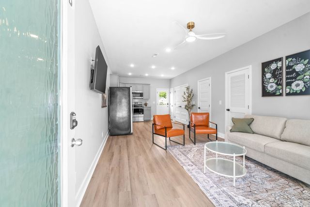 1113 Crossland Ave, Clarksville, TN 37040