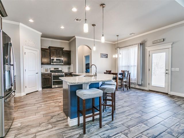 12601 SW 24th Street, Yukon, OK 73099