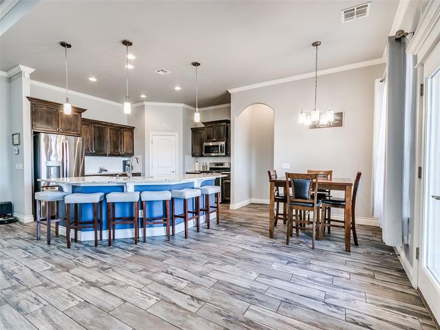 12601 SW 24th Street, Yukon, OK 73099