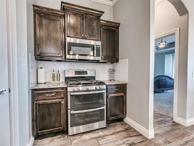 12601 SW 24th Street, Yukon, OK 73099