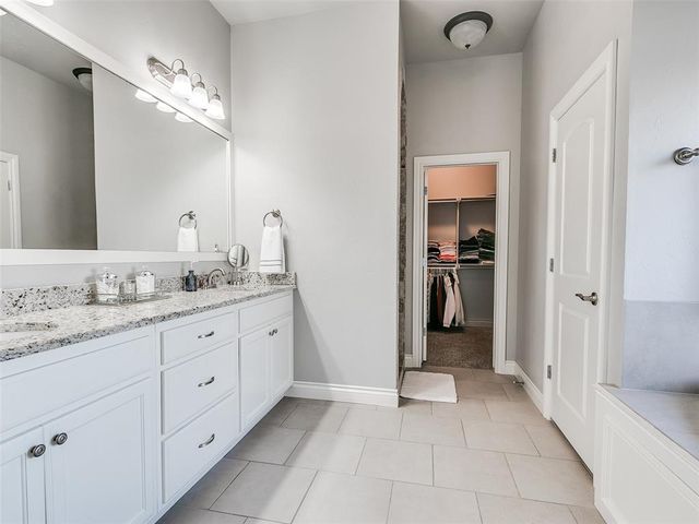 12601 SW 24th Street, Yukon, OK 73099