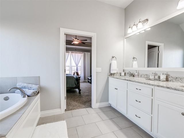 12601 SW 24th Street, Yukon, OK 73099