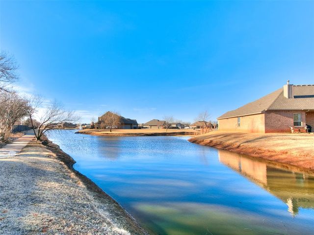 12601 SW 24th Street, Yukon, OK 73099