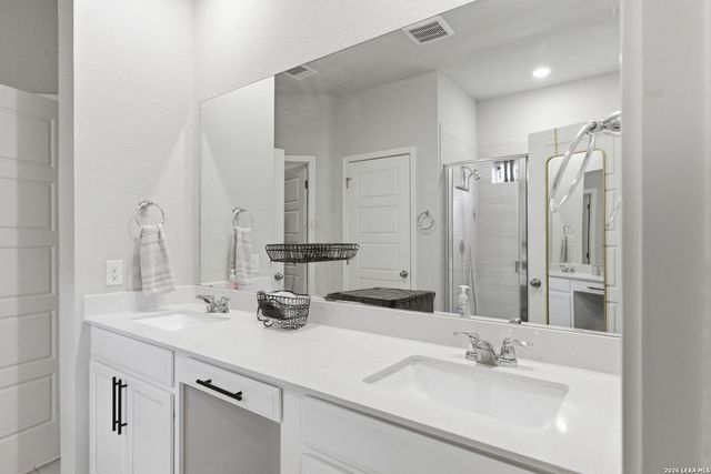 25807 Posey, Boerne, TX 78006
