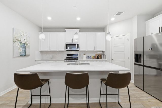 25807 Posey, Boerne, TX 78006