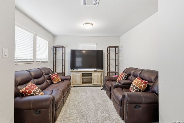 25807 Posey, Boerne, TX 78006
