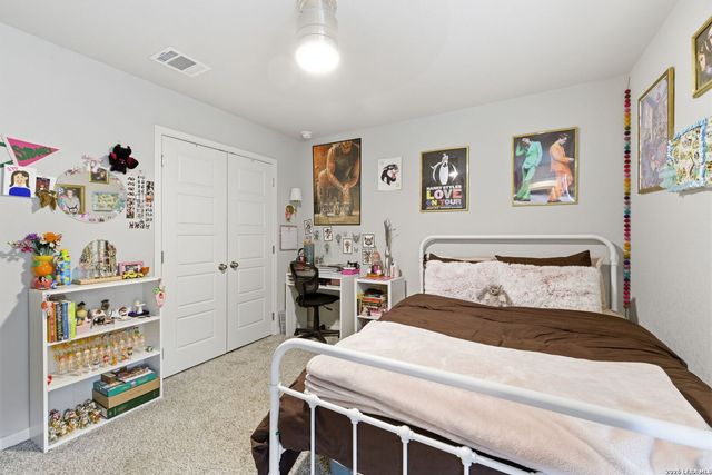 25807 Posey, Boerne, TX 78006