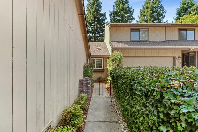 7032 San Altos Cir, Citrus Heights, CA 95621