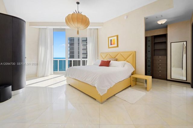 16001 Collins Avenue 3806, Sunny Isles Beach, FL 33160