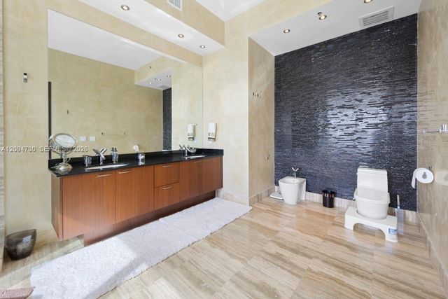 16001 Collins Avenue 3806, Sunny Isles Beach, FL 33160