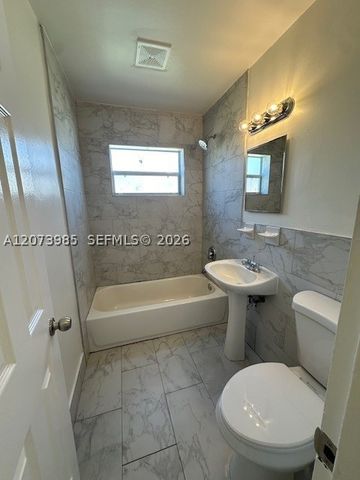 729 Caddie Pl, West Palm Beach, FL 33409