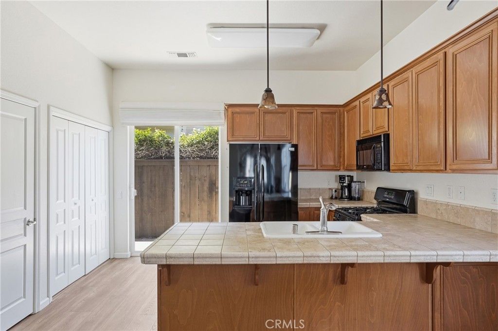 Image 13 of property listing at 1645 Barolo Place, Santa Maria, CA 93458