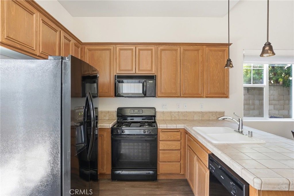 Image 15 of property listing at 1645 Barolo Place, Santa Maria, CA 93458