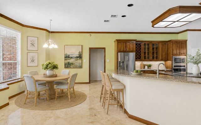 1119 Creekwood Drive, Garland, TX 75044