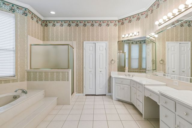 1119 Creekwood Drive, Garland, TX 75044