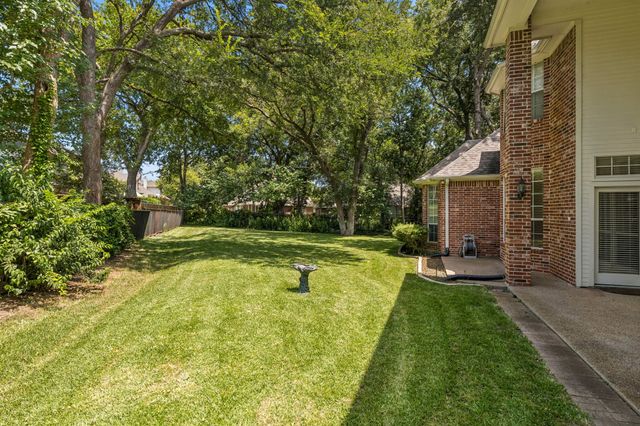 1119 Creekwood Drive, Garland, TX 75044