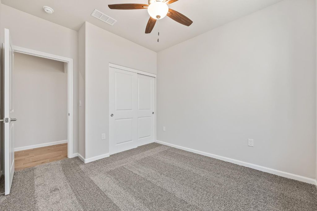 Image 11 of property listing at 4164 N Tisha Avenue, Fresno, CA 93723