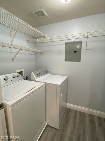 7189 South Durango Drive 207, Las Vegas, NV 89113