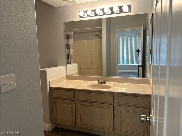 7189 South Durango Drive 207, Las Vegas, NV 89113