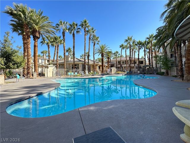 7189 South Durango Drive 207, Las Vegas, NV 89113