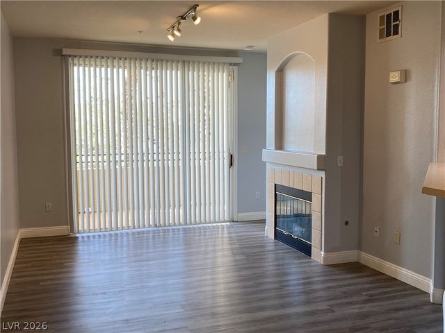 7189 South Durango Drive 207, Las Vegas, NV 89113