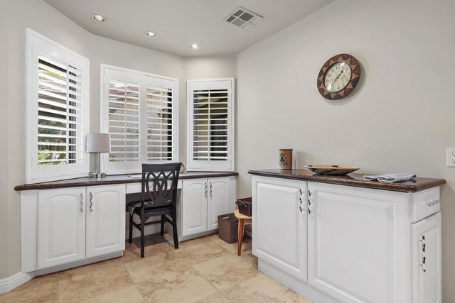 186 Running Springs Drive, Palm Desert, CA 92211