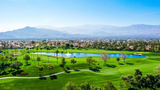 186 Running Springs Drive, Palm Desert, CA 92211
