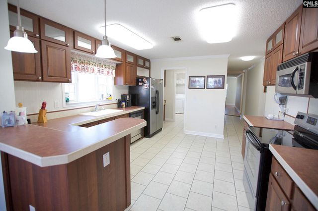 318 W Pond Court, Lexington, SC 29073