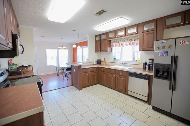 318 W Pond Court, Lexington, SC 29073