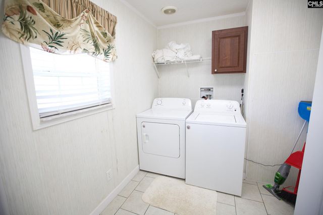 318 W Pond Court, Lexington, SC 29073