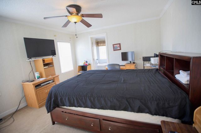 318 W Pond Court, Lexington, SC 29073