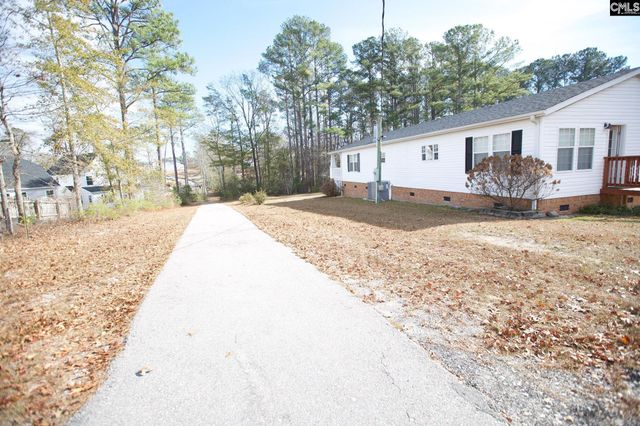 318 W Pond Court, Lexington, SC 29073