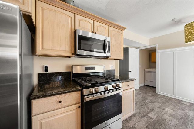 918 Woodpecker Ct, Placerville, CA 95667