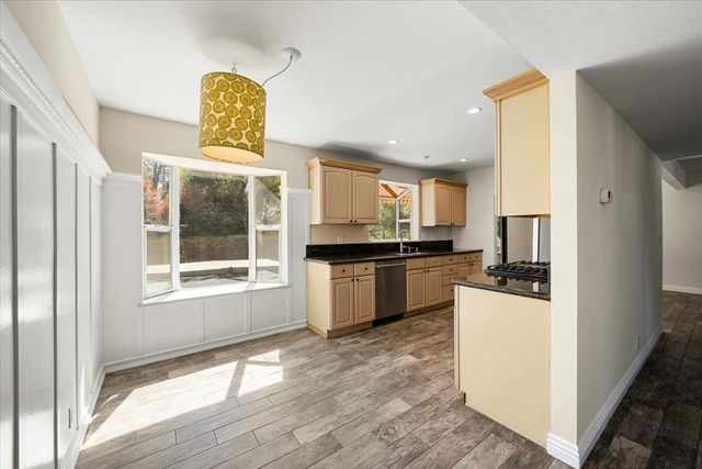 918 Woodpecker Ct, Placerville, CA 95667