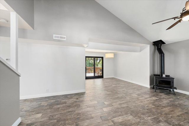 918 Woodpecker Ct, Placerville, CA 95667