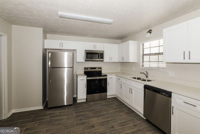 2845 Woodhollow Lane, Jonesboro, GA 30236