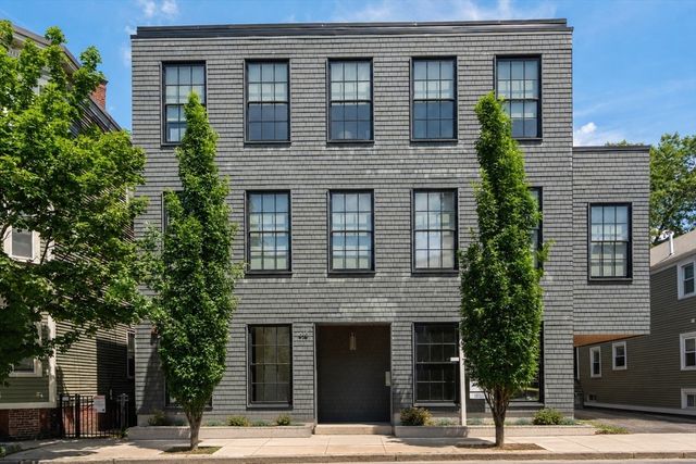 618 E Second Street 3, Boston, MA 02127