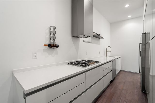 618 E Second Street 3, Boston, MA 02127